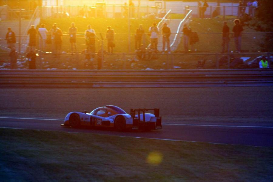  Aston Martin LMP1 2008 года  (фото 26 из 97)
